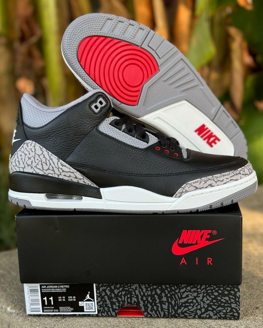 Air Jordan 3 Black Cement