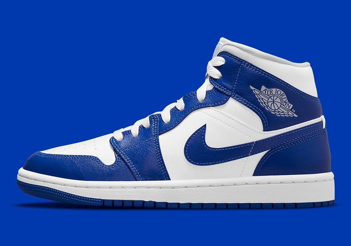 Air Jordan 1 Mid 'Kentucky Blue'