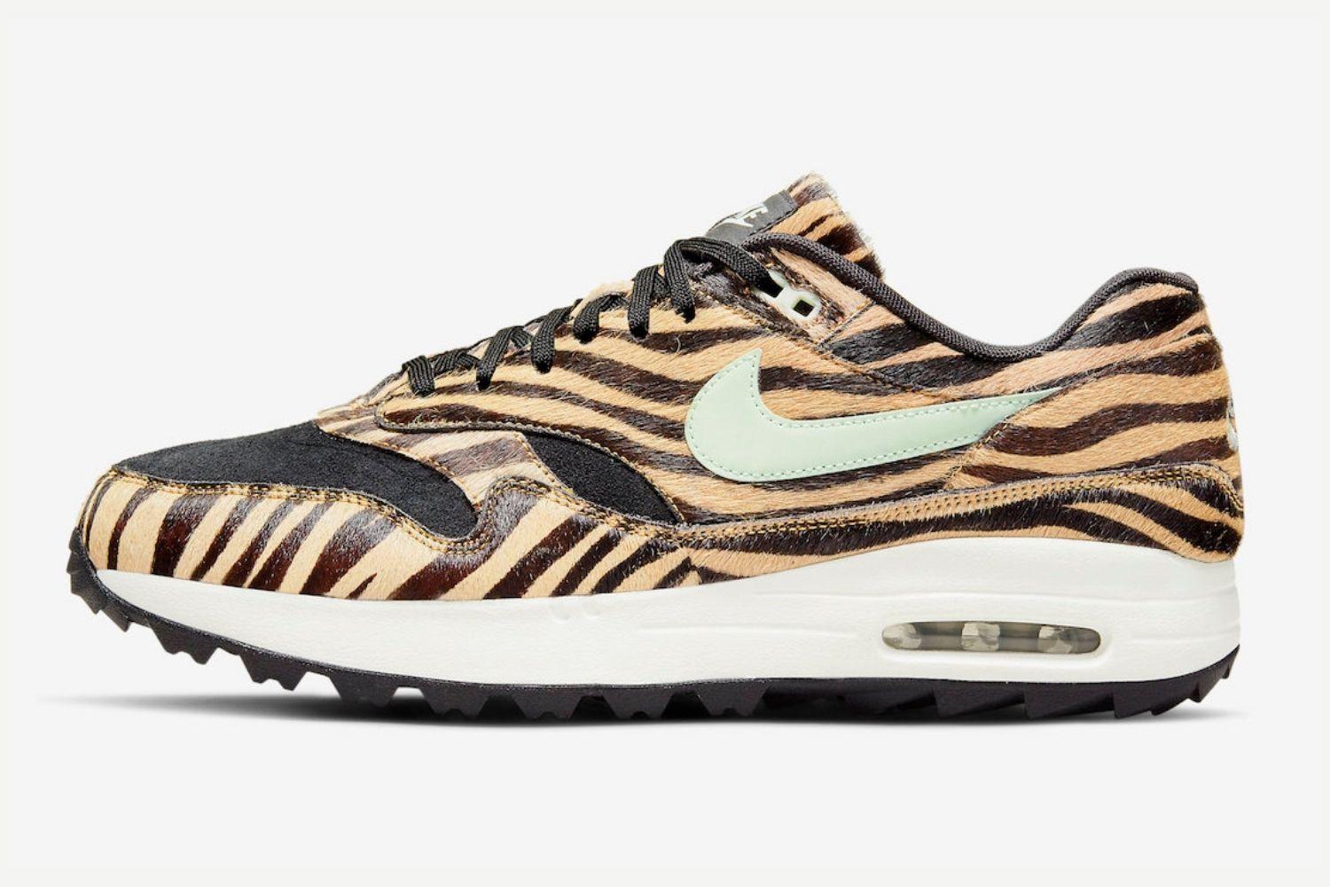 De Nike Air Max 1 Golf krijgt een &#8216;Tiger&#8217; print