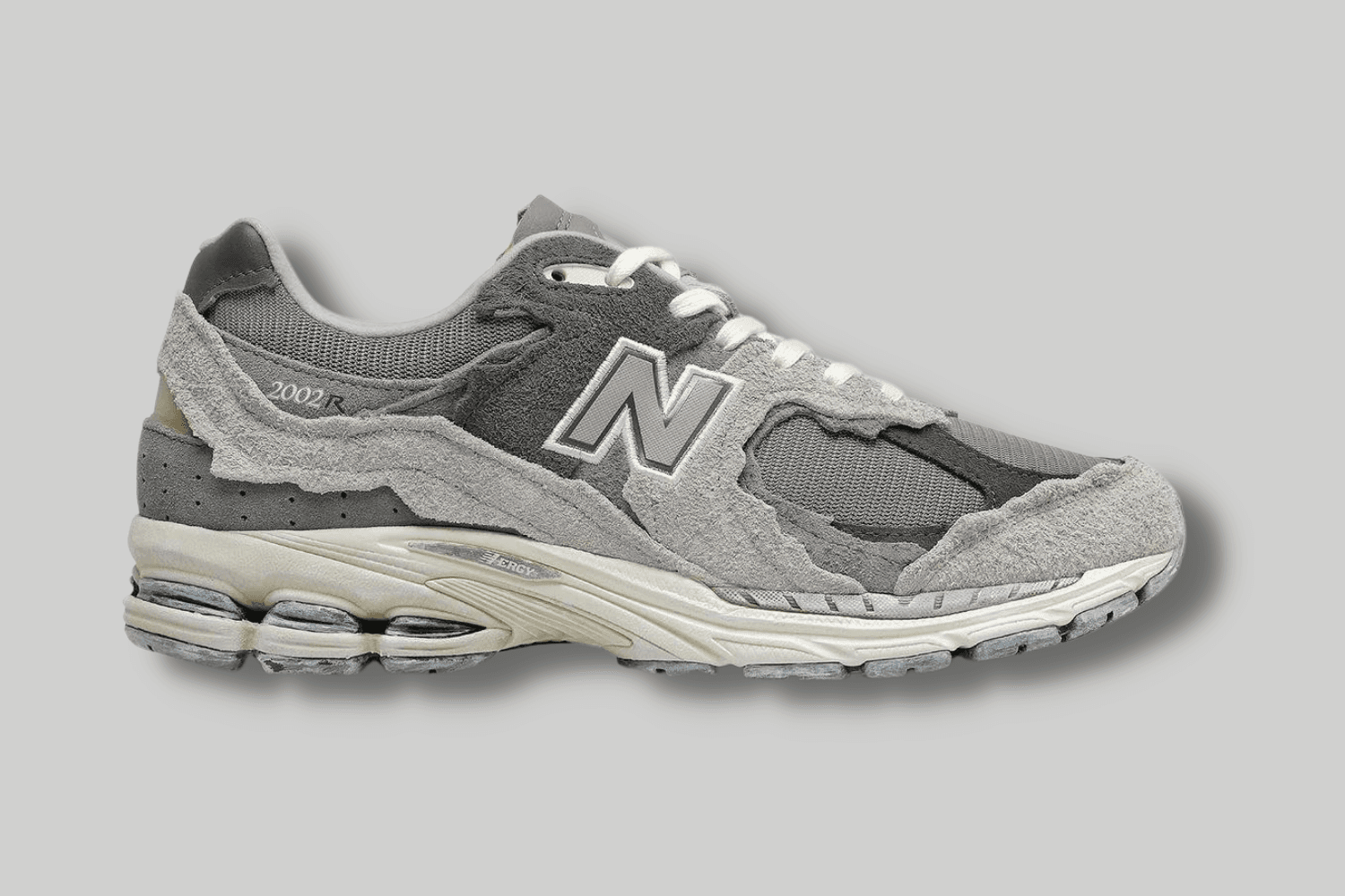 De New Balance 2002R &#8216;Protection Pack &#8211; Rain Cloud&#8217; krijgt een restock bij Footshop