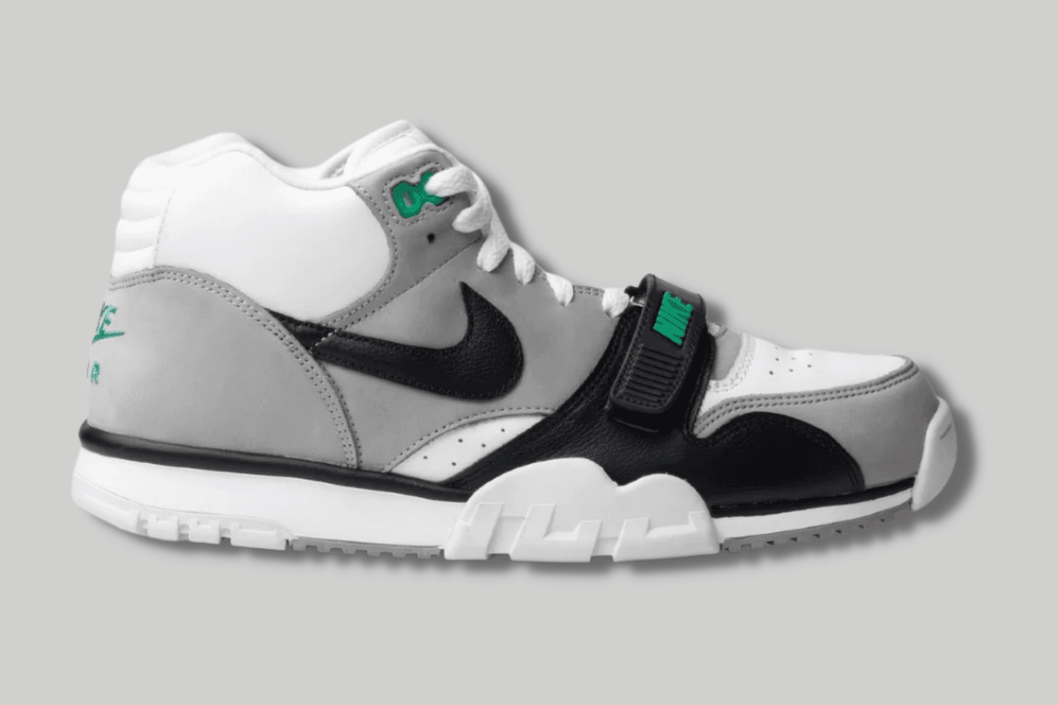 De Nike Air Trainer 1 Mid &#8216;Chlorophyll&#8217; komt terug