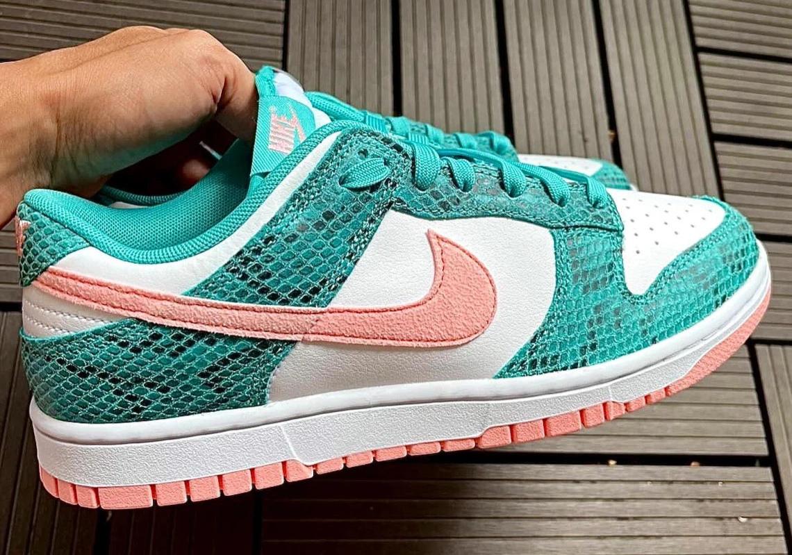 Nike Dunk Low Snakeskin