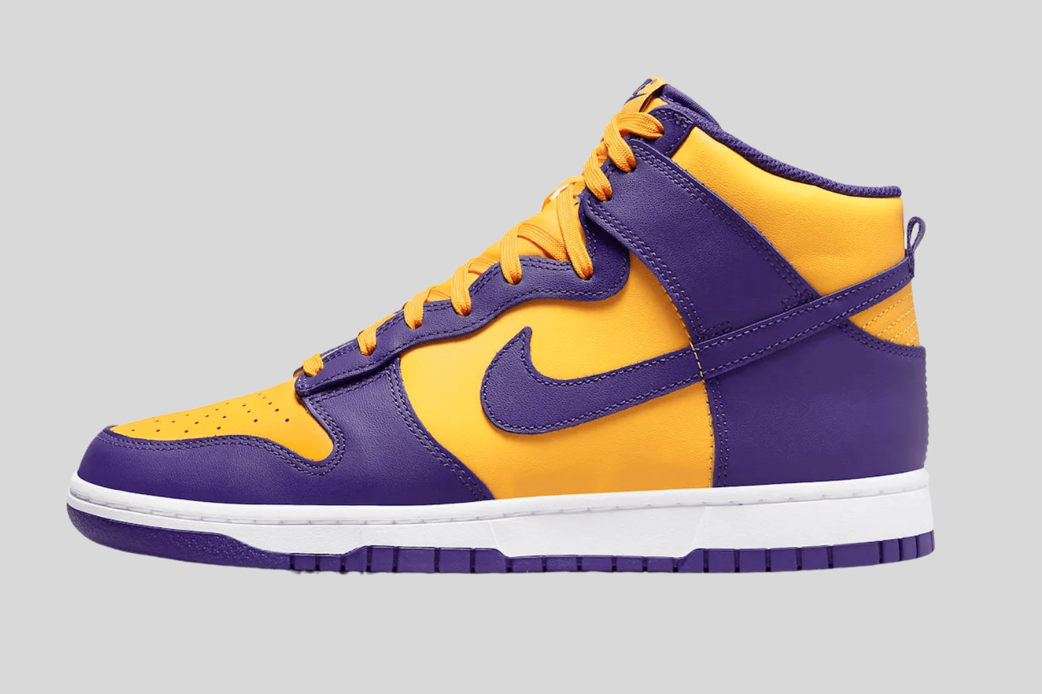 Eerst beelden van de Nike Dunk High &#8216;Lakers&#8217;