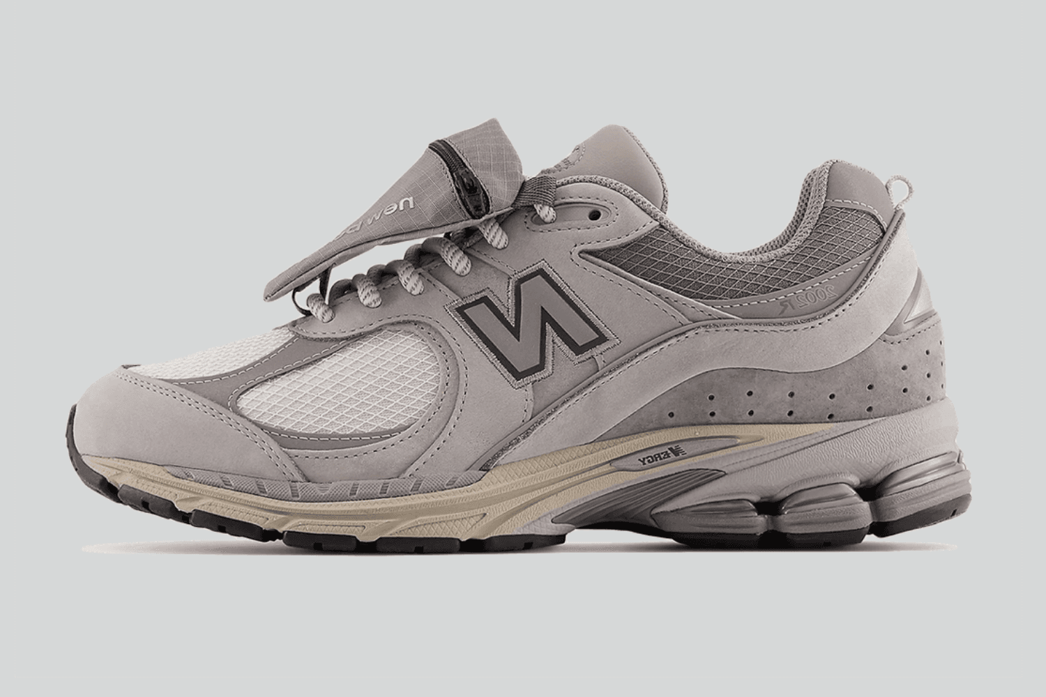 De eerste beelden van New Balance 2002R Pocket &#8216;Grey&#8217;