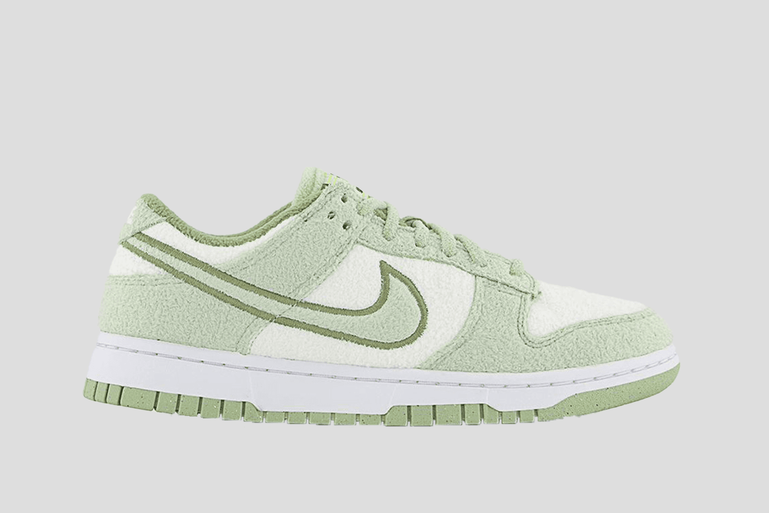 Eerste beelden van de Nike Dunk Low &#8216;Fleece&#8217; zijn verschenen