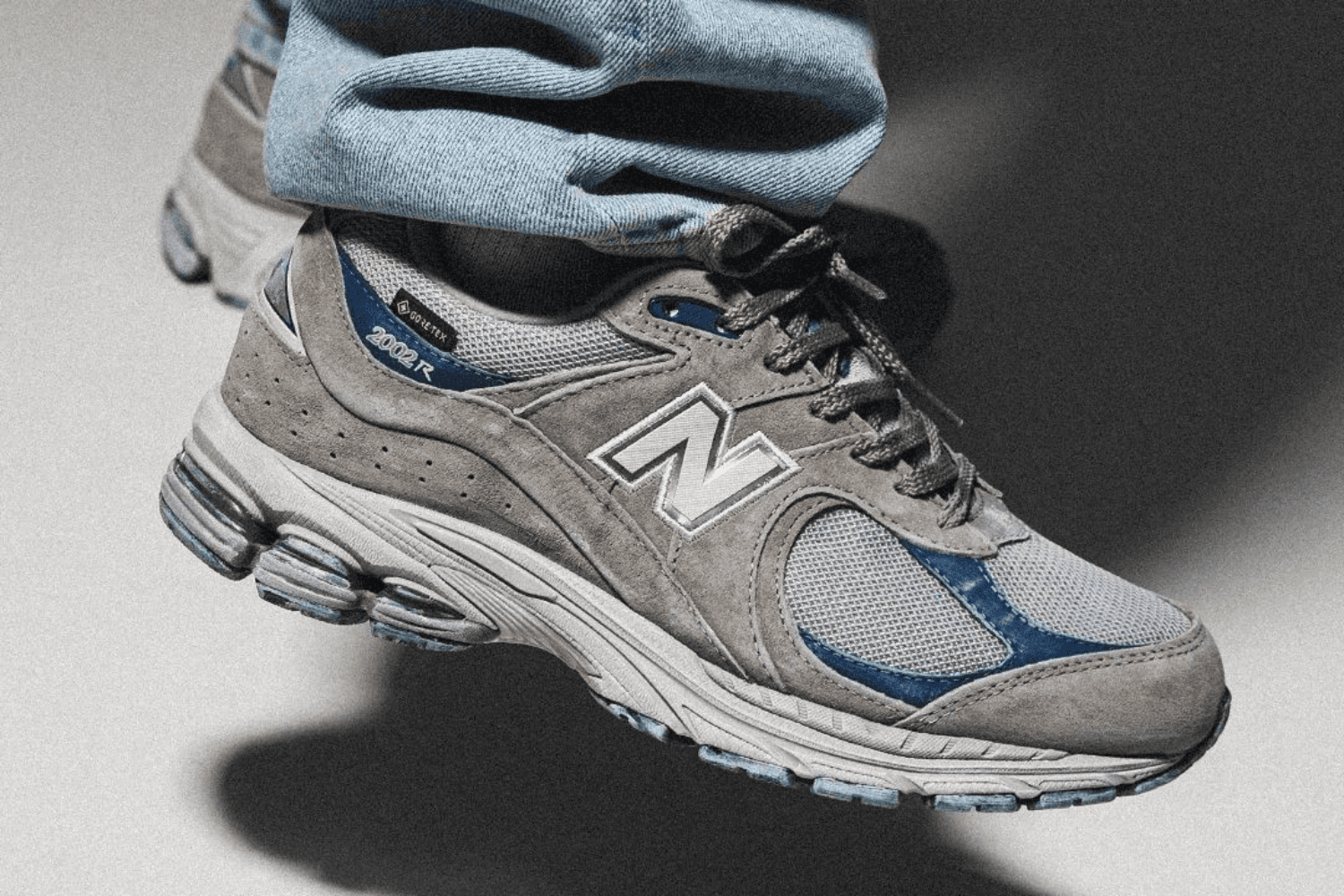 Bereid je voor op de herfst met de New Balance 2002R Gore-Tex &#8216;Light Grey&#8217;