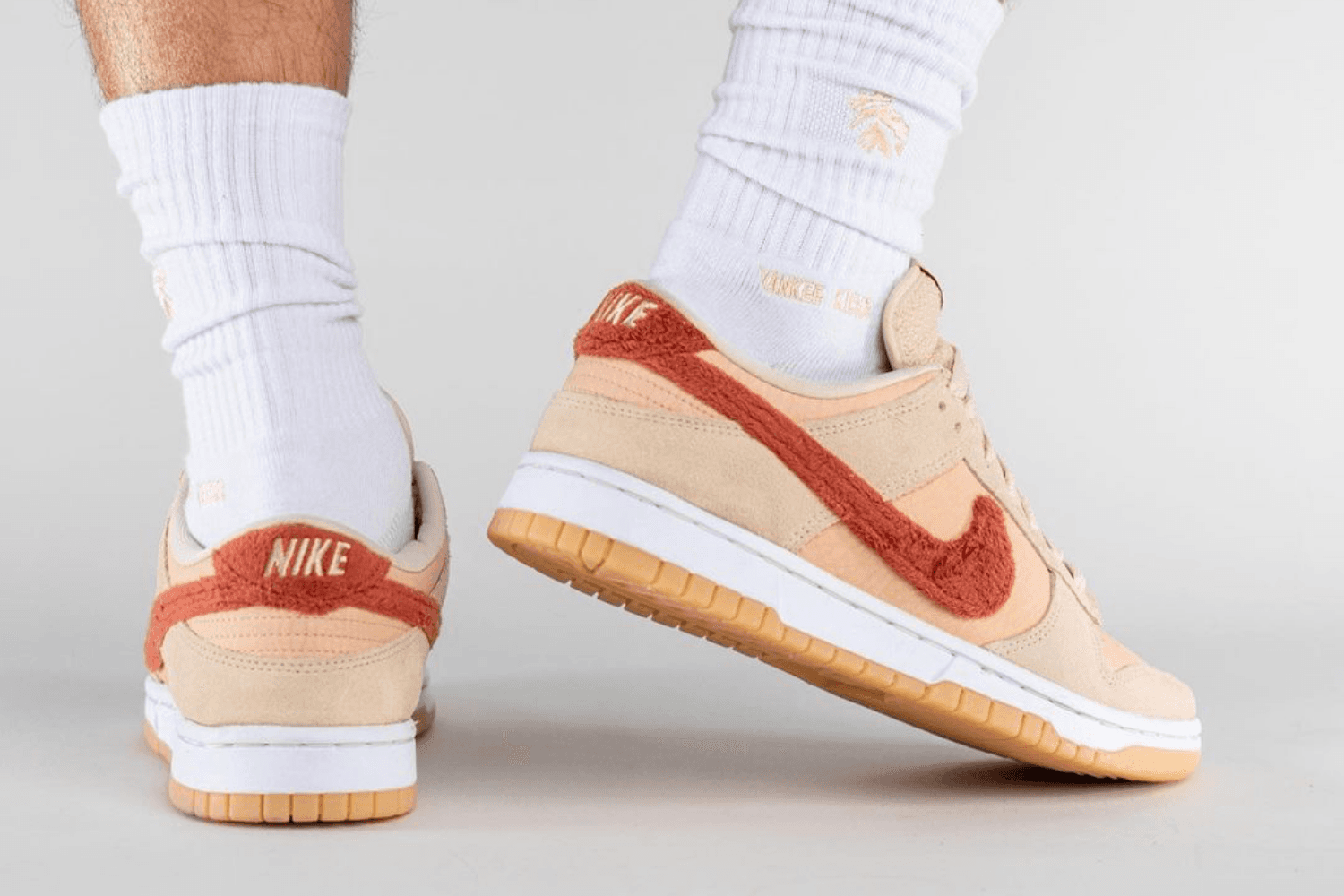 Nike komt met de Dunk Low &#8216;Terry Swoosh&#8217;