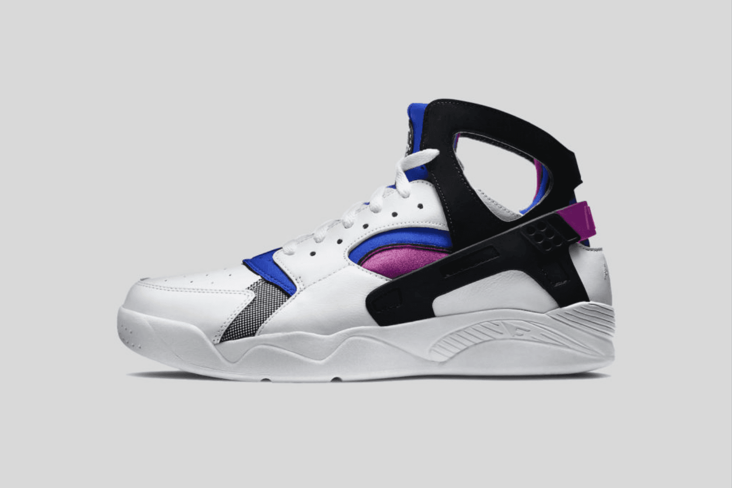 De OG Nike Air Flight Huarache keert terug