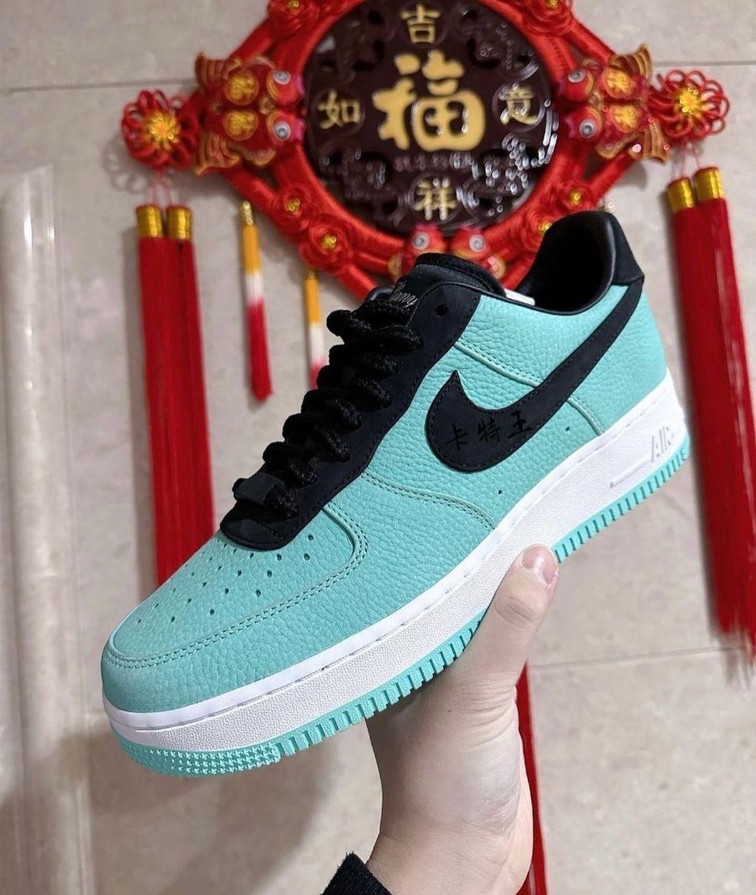 TIFFANY & CO. X NIKE AIR FORCE 1 LOW