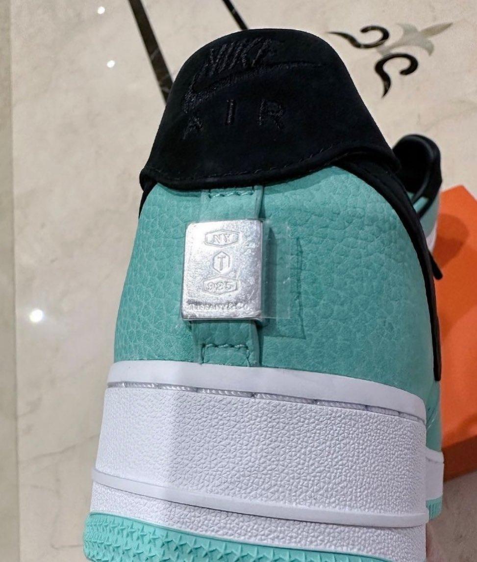 TIFFANY & CO. X NIKE AIR FORCE 1 LOW