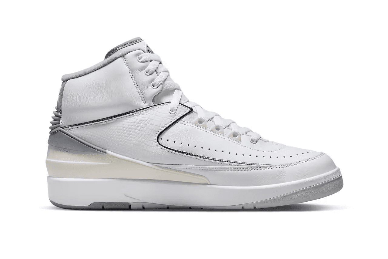 Air Jordan 2 Retro 'Cement Grey' zijkant