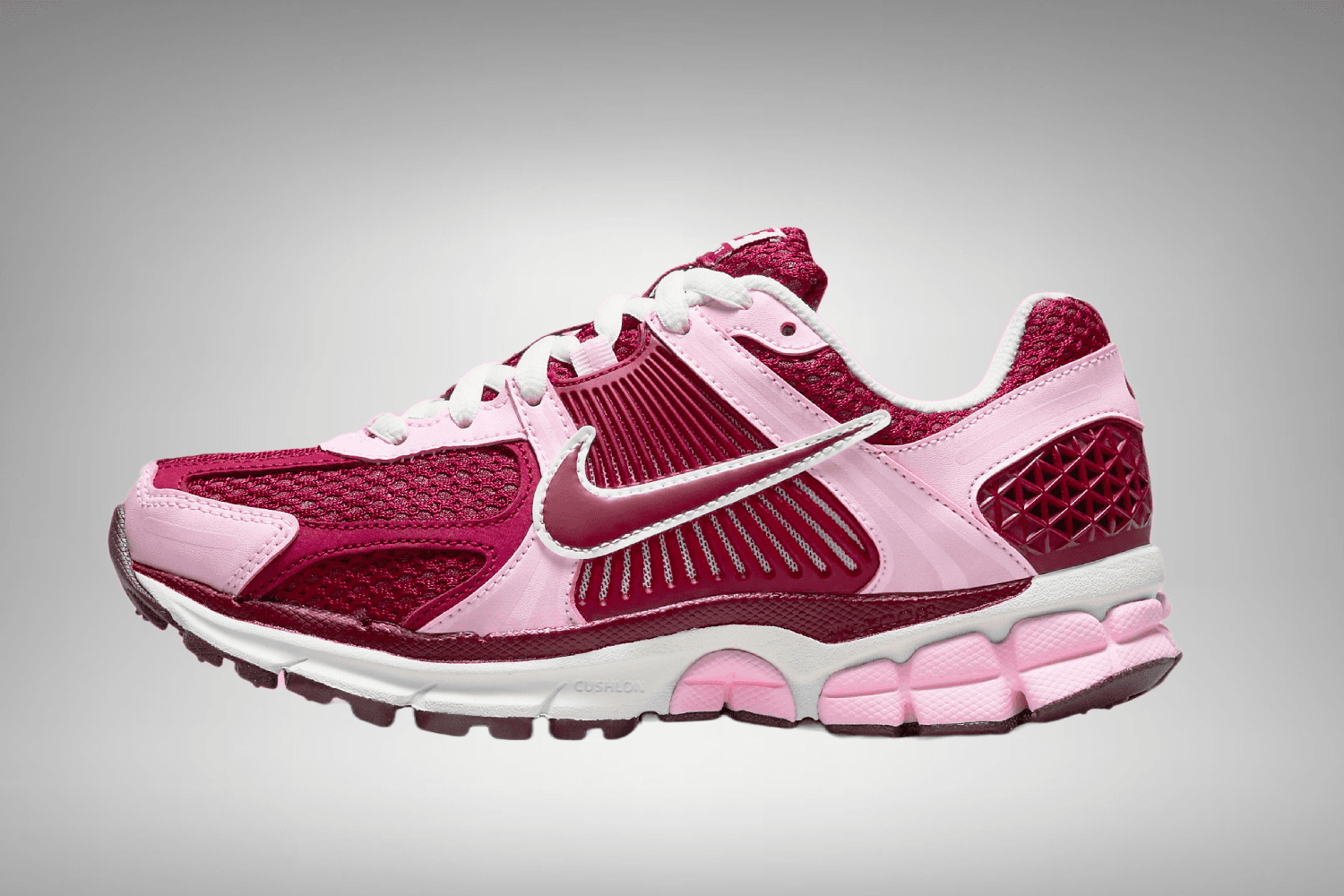 Nike dropt de Zoom Vomero 5 &#8216;Valentine&#8217;s Day&#8217;