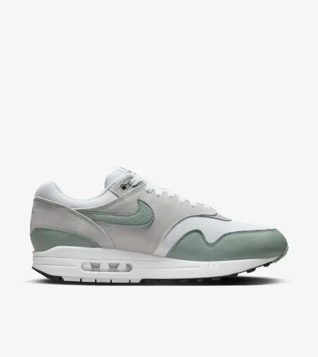 Nike Air Max 1 Mica Green