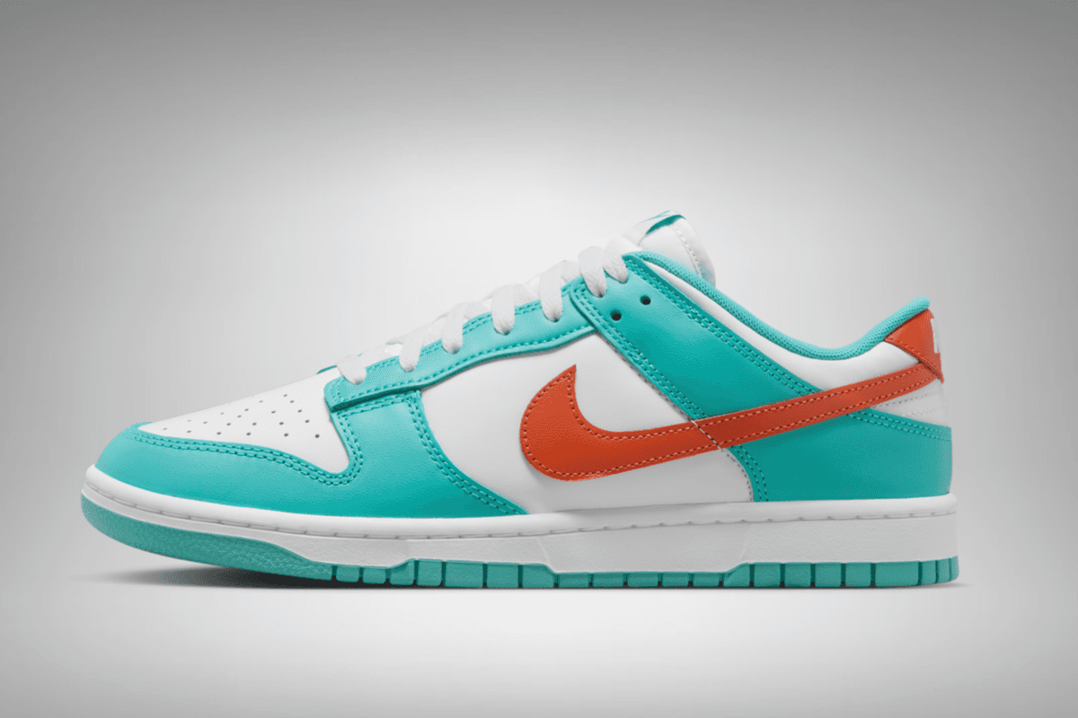 Officiële beelden van de Nike Dunk Low &#8216;Miami Dolphins&#8217;