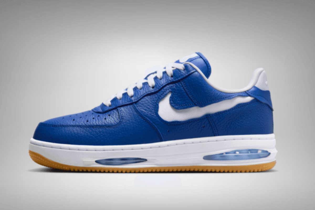 Nike Air Force 1 Low Evo keert terug met een &#8216;Team Royal&#8217; uitstraling