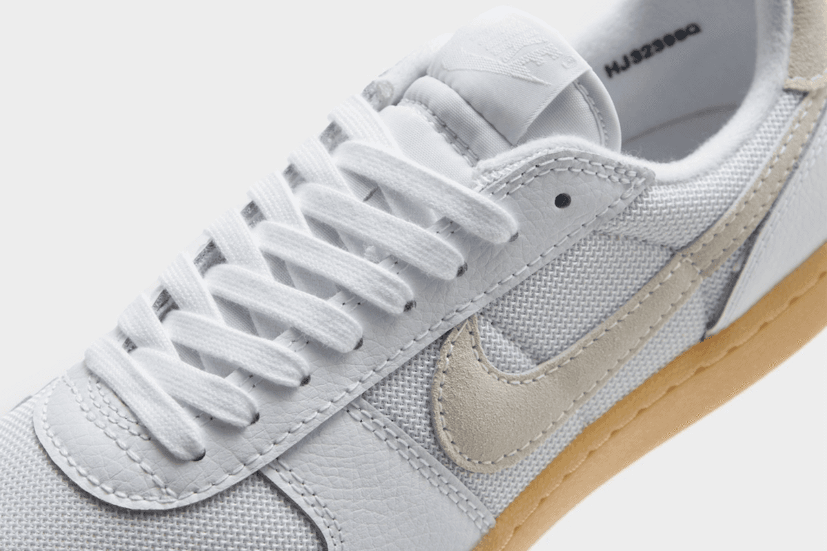 De Nike Field General &#8217;82 krijgt een frisse &#8216;White Gum&#8217; look