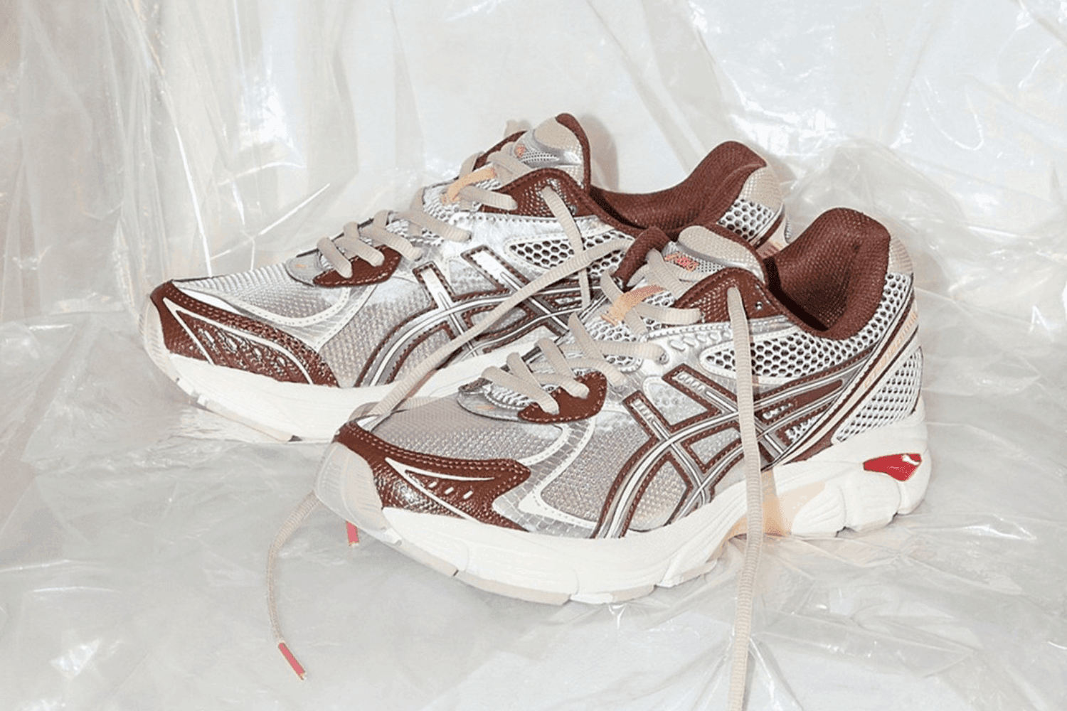 Out now: Above The Clouds x ASICS GT-2160 &#8216;Chocolate Brown&#8217;