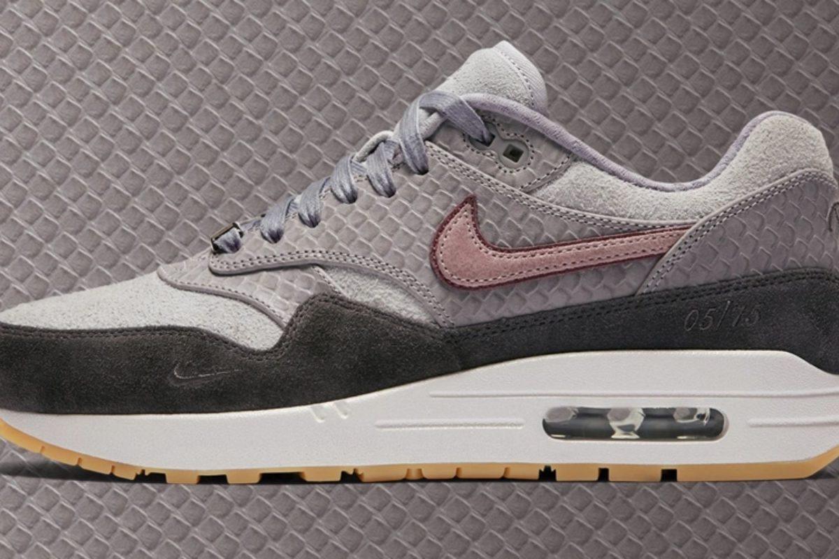 Nike Air Max 1 Bespoke &#8216;Paris&#8217;