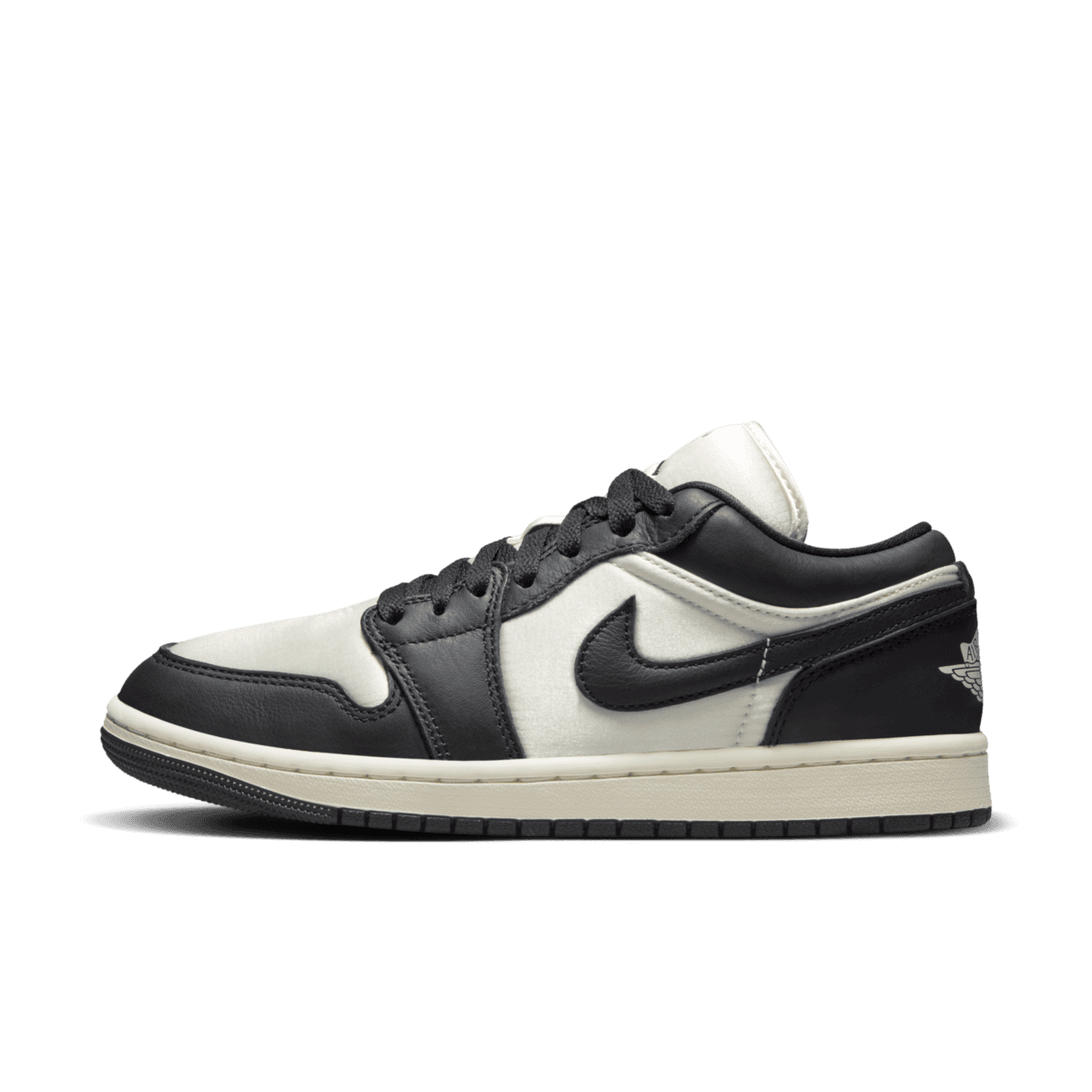 Air Jordan 1 Low SE WMNS 'Vintage Panda'