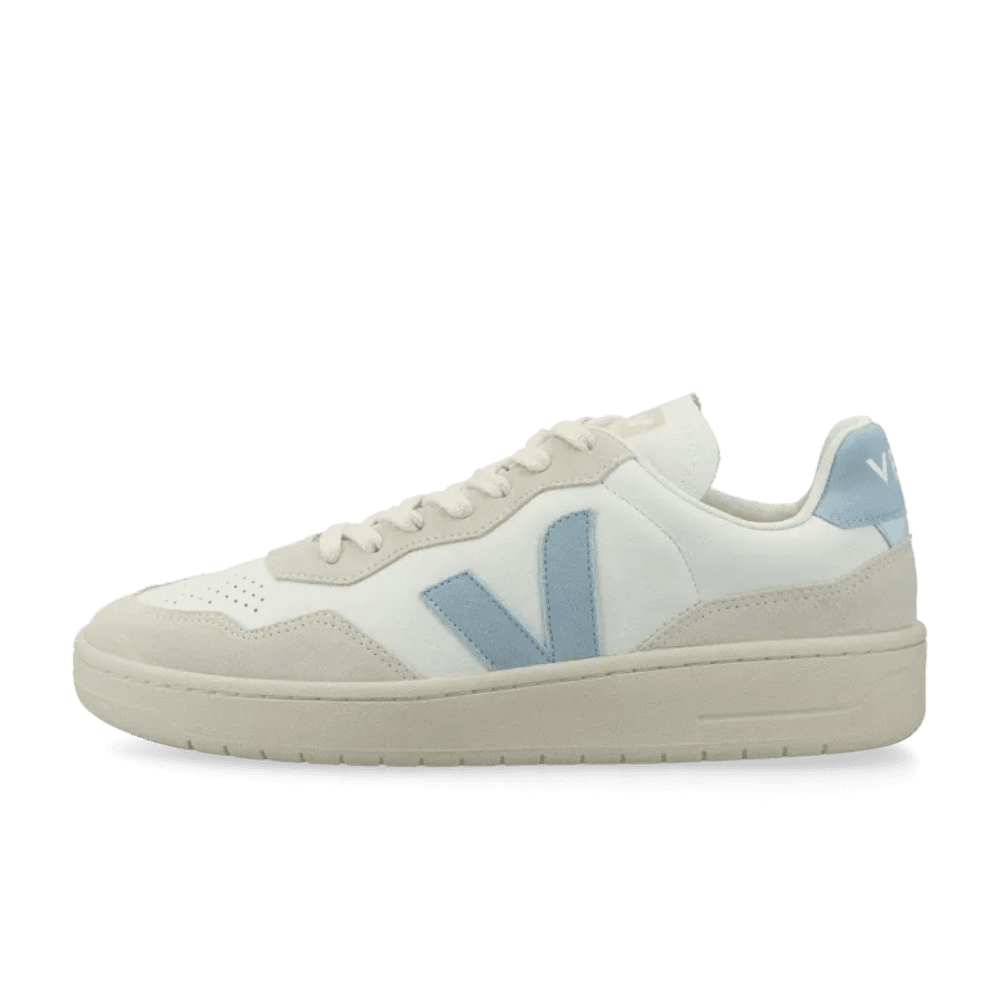 VEJA V-90 Leather