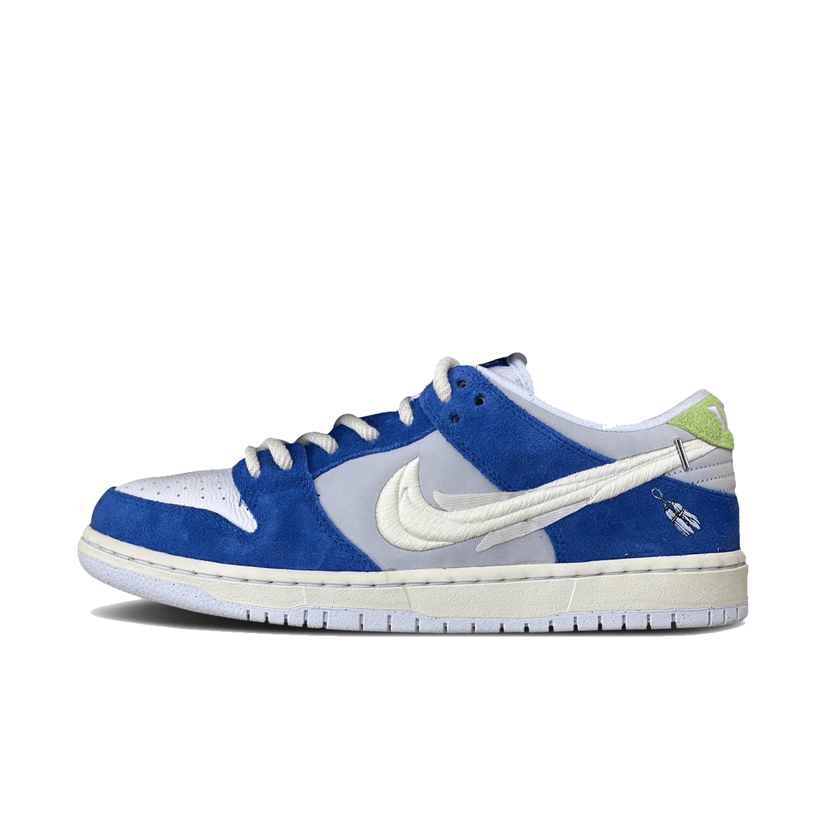 Fly Streetwear x Nike SB Dunk Low Pro 'Gardenia'