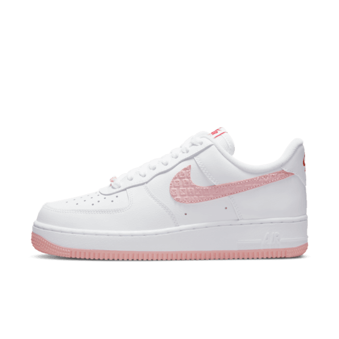 Nike Air Force 1 WMNS 'Valentine's Day'