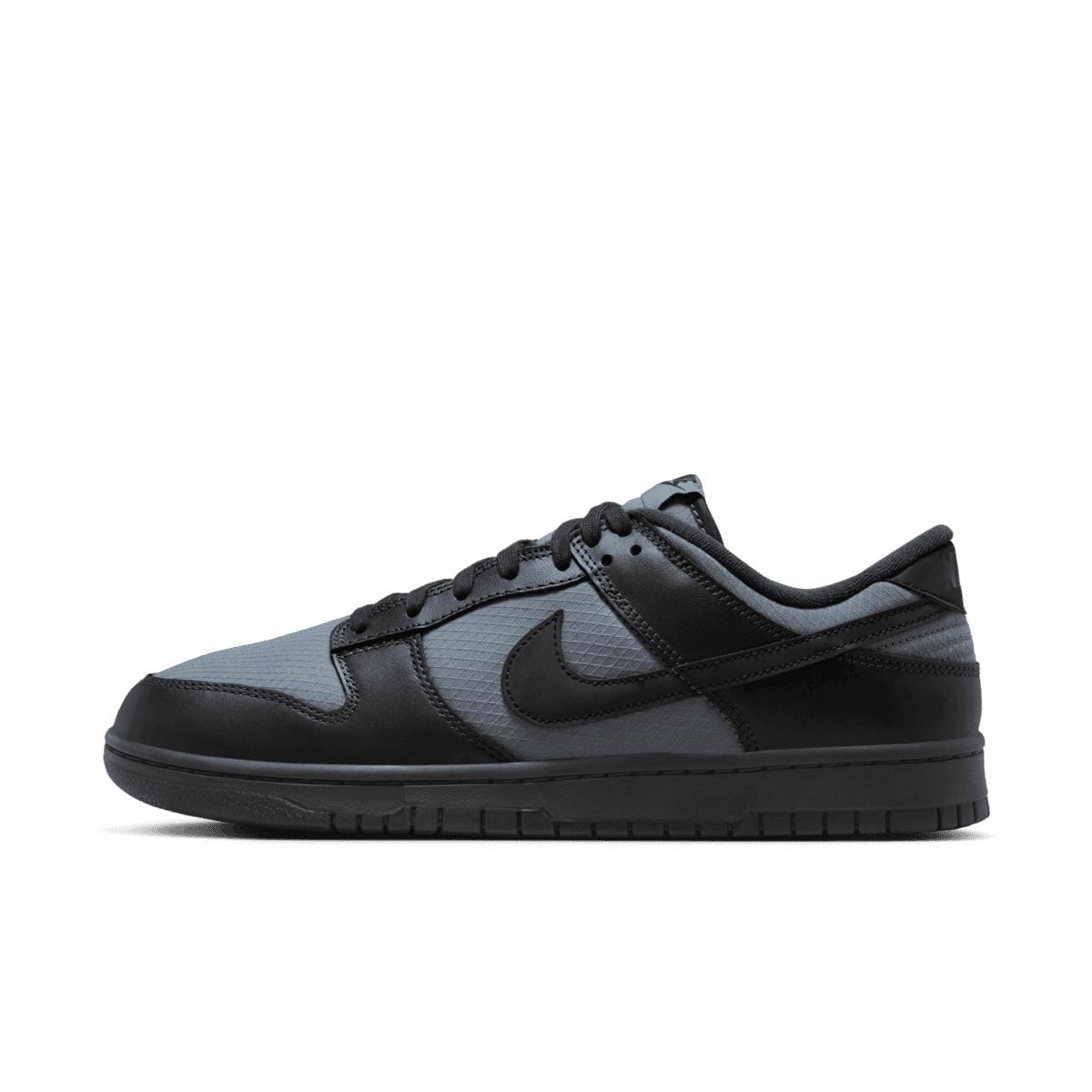 Nike Dunk Low SE 'Off Noir'