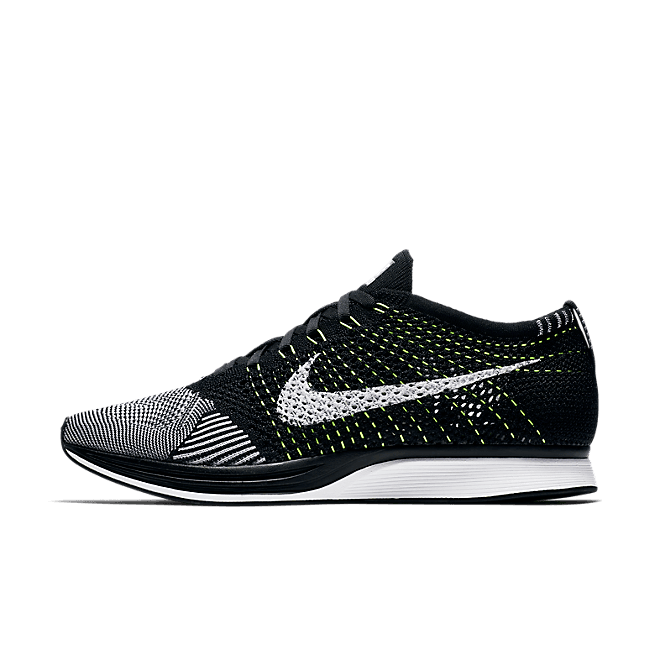 Nike Flyknit Racer