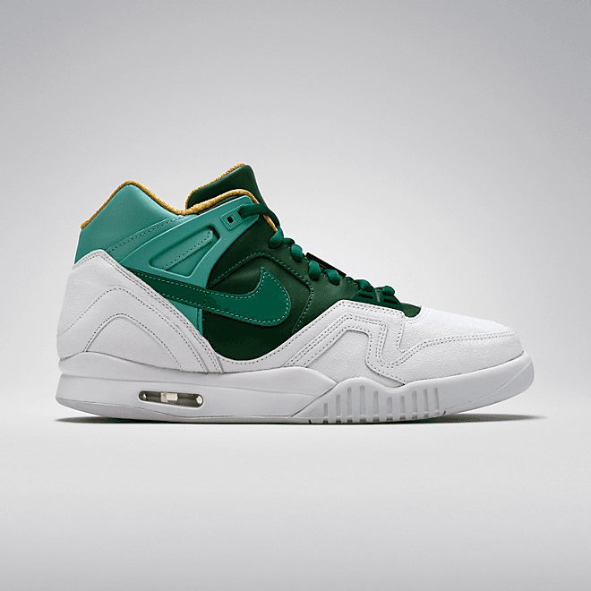 Nike Air Tech Challenge