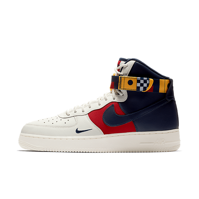 Nike Air Force 1 High 07 LV8