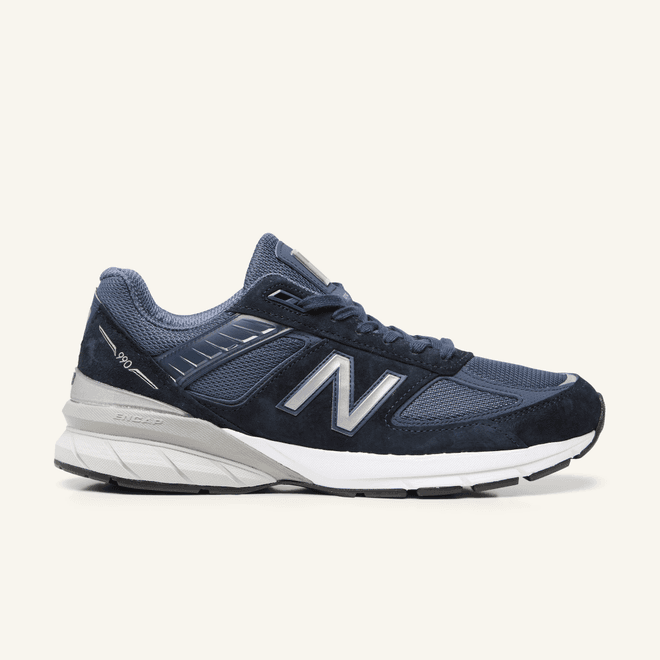 New Balance M990 NV5