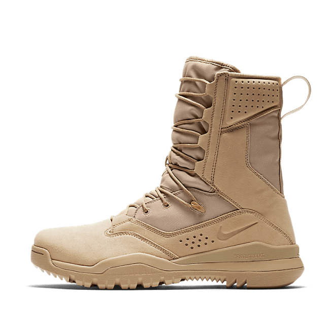 Nike SFB Field 2 20 cm Boots