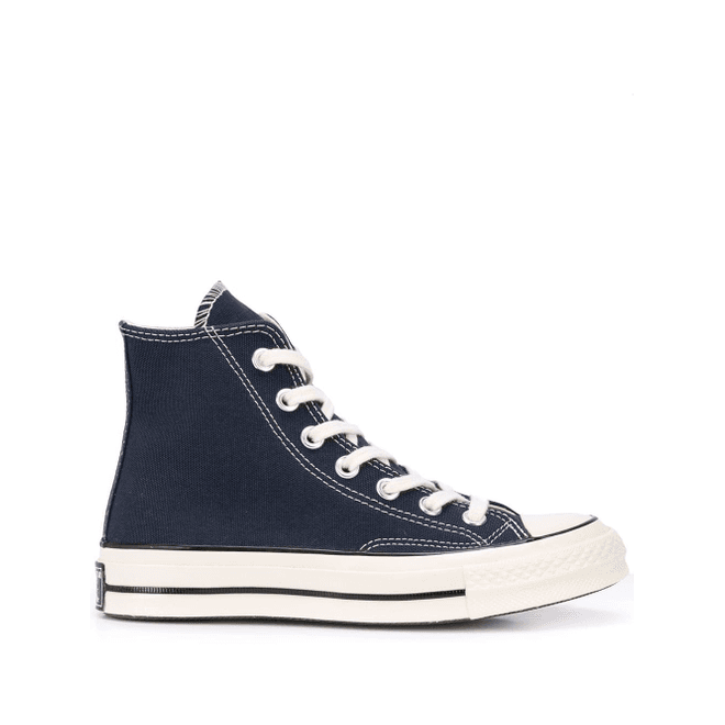 Converse hi-top