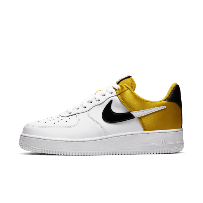 Nike Air Force 1 '07 LV8 NBA 'White/Amarillo'