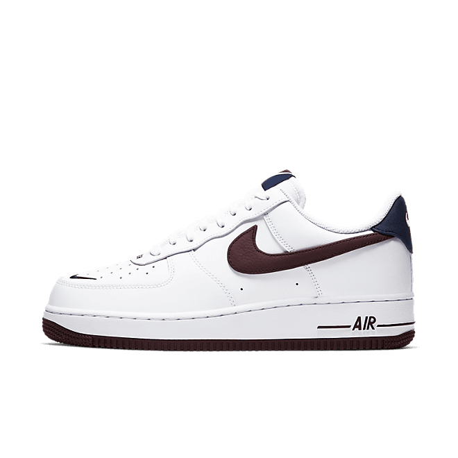 Nike Air Force 1 '07 LV8