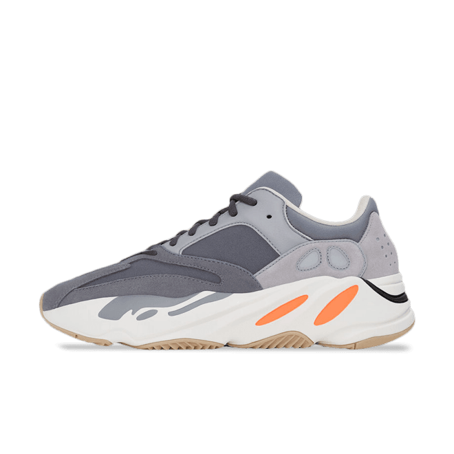 adidas YEEZY Yeezy Boost 700