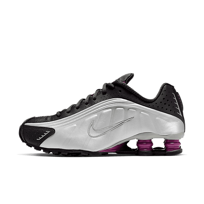 Nike Shox R4