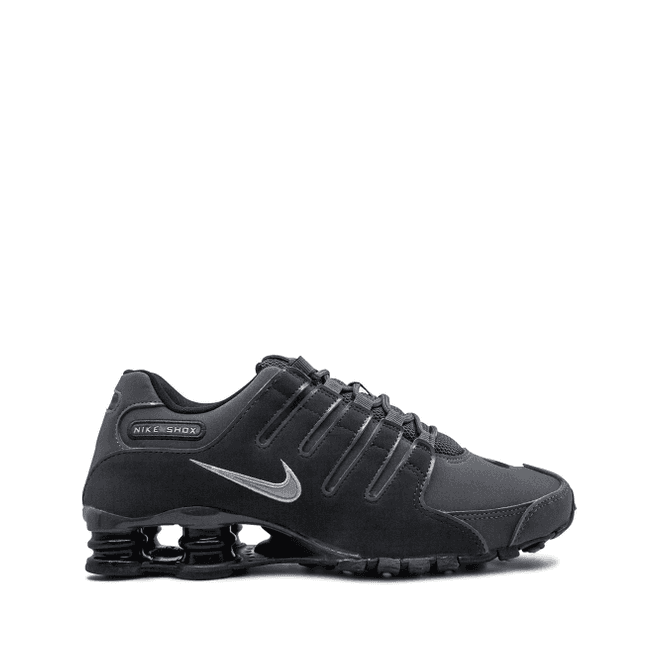 Nike Shox NZ low-top