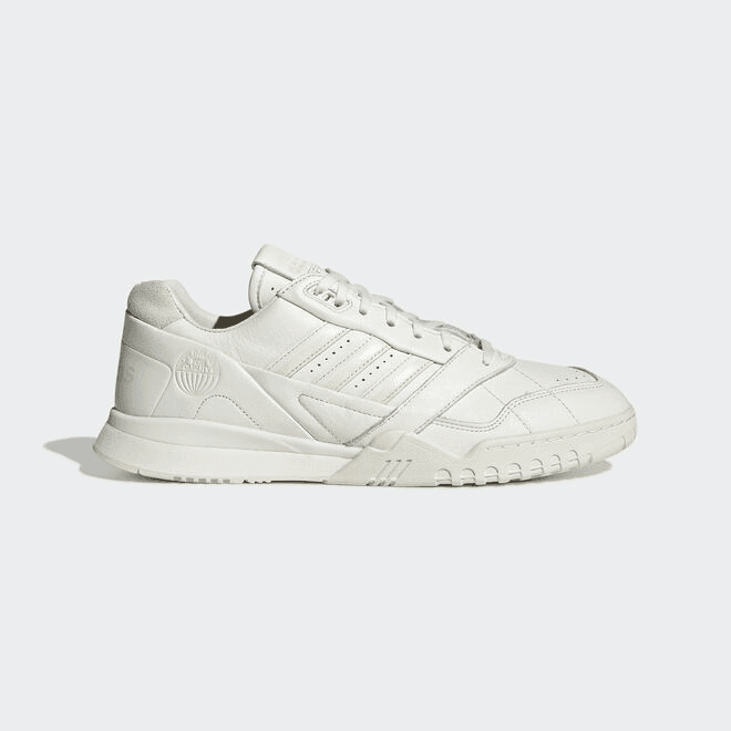 adidas A.R. Trainer