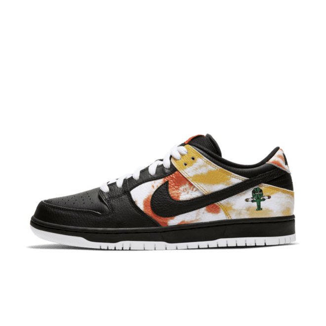 Nike SB Dunk Low QS 'Raygun' - Home