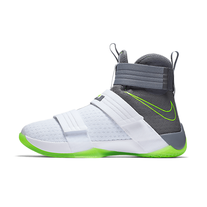 Nike LeBron Zoom Soldier 10 Dunkman