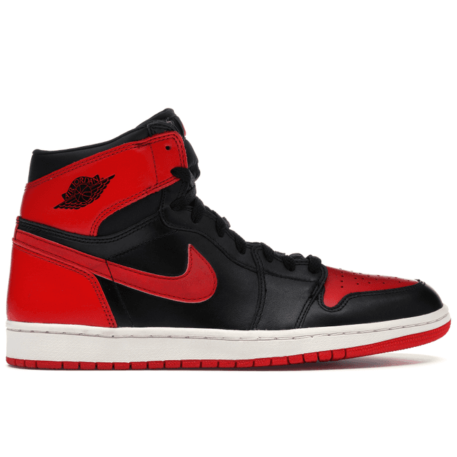 Jordan 1 Retro Bred (2001)