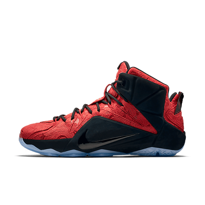 Nike LeBron 12 EXT King's Cloak