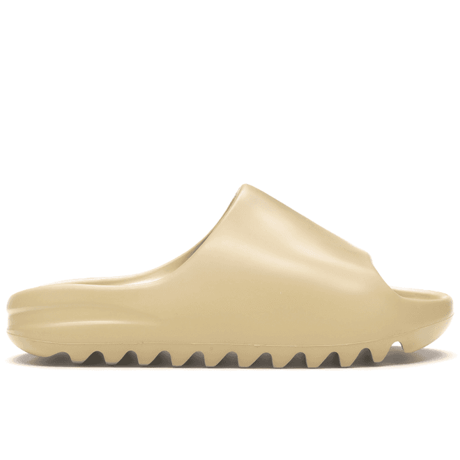 Yeezy Slide Desert Sand