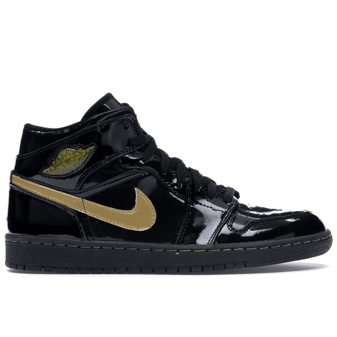 Jordan 1 Retro Black Metallic Gold (2003)