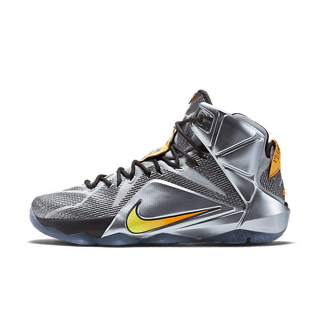 Nike LeBron 12 Flight