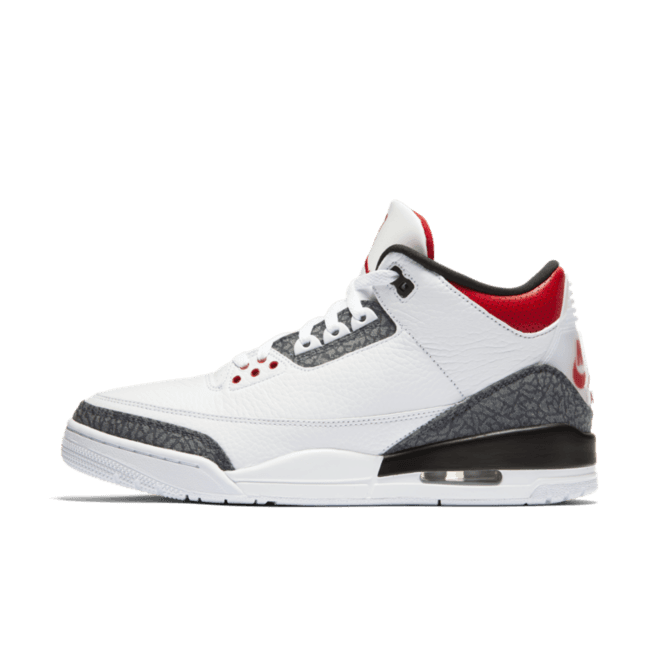 Air Jordan 3 SE Denim 'Fire Red'