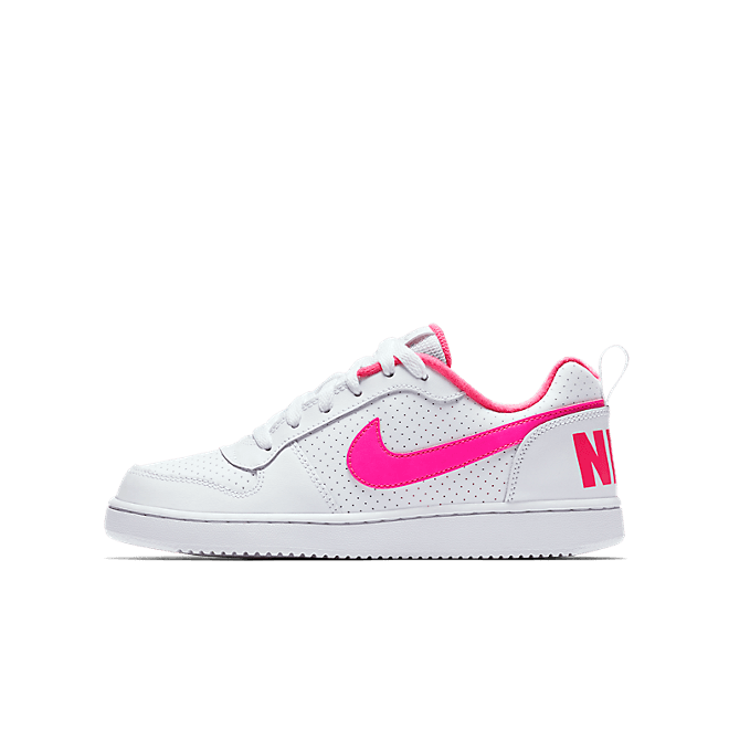 NikeCourt Borough Low