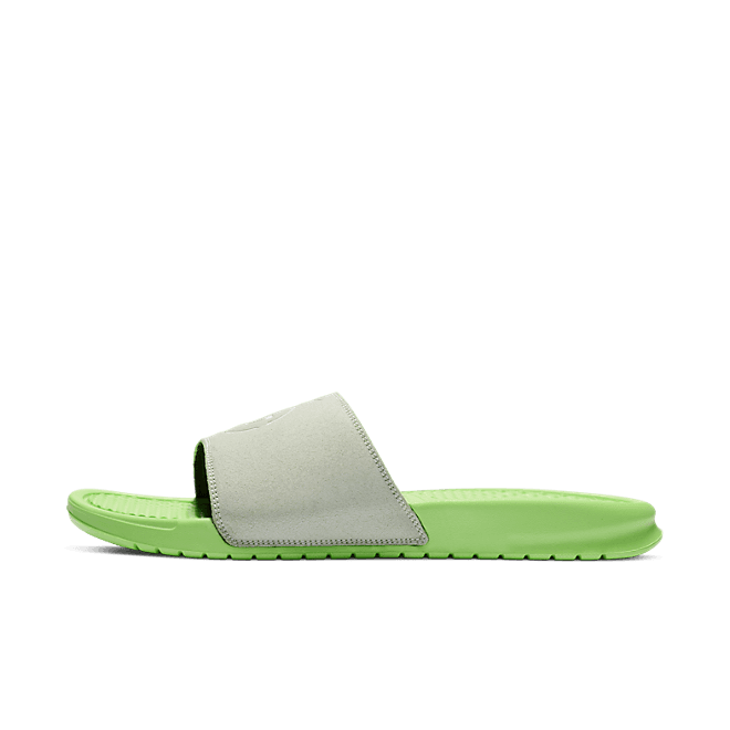 Nike Benassi N7 (2020)