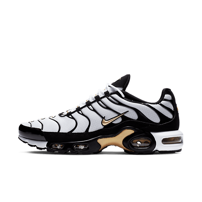 Nike Air Max Plus White Black Metallic Gold